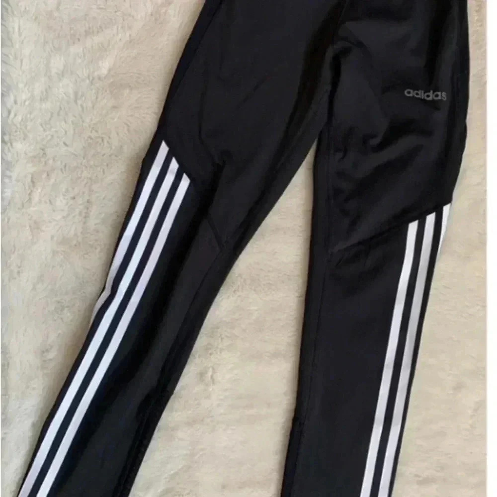 ADIDAS BLACK LEGGING 3 STRIPES SIZE SMALL - Picture 2 of 4
